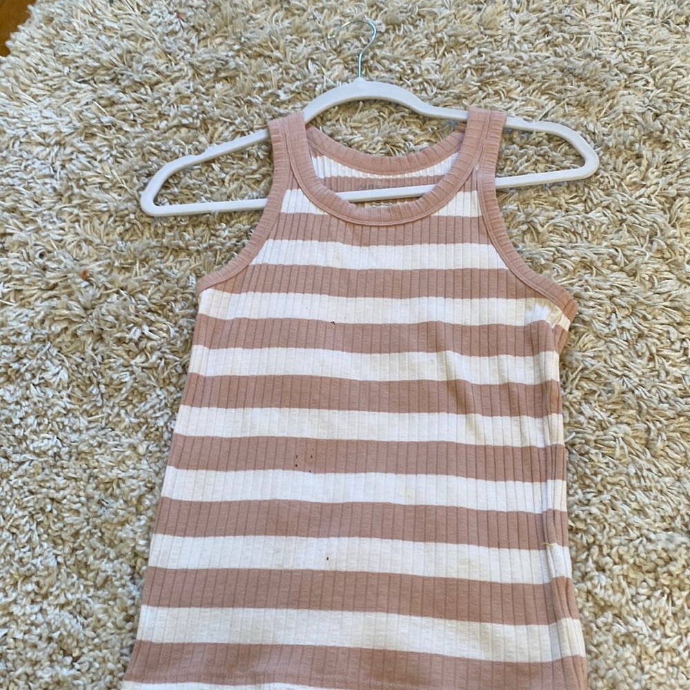 American Eagle tank!